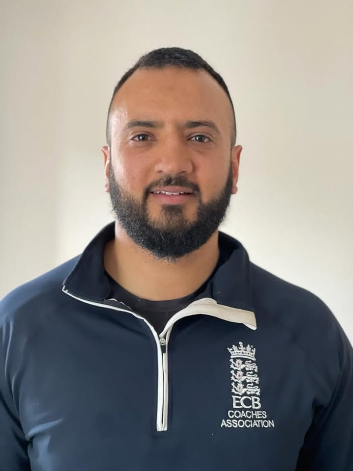 Coach Mohsin, ECB qualified cricket coach